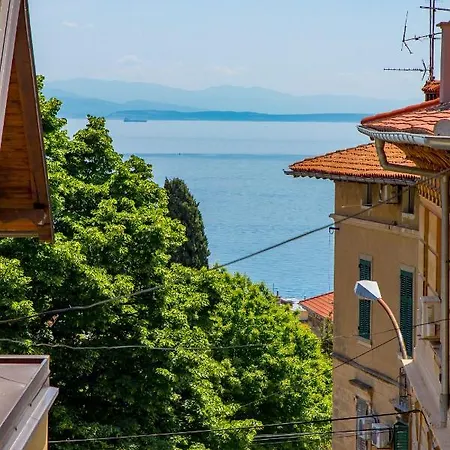 Lomida Willa Opatija