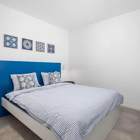 فيلة Lomida أوباتيا