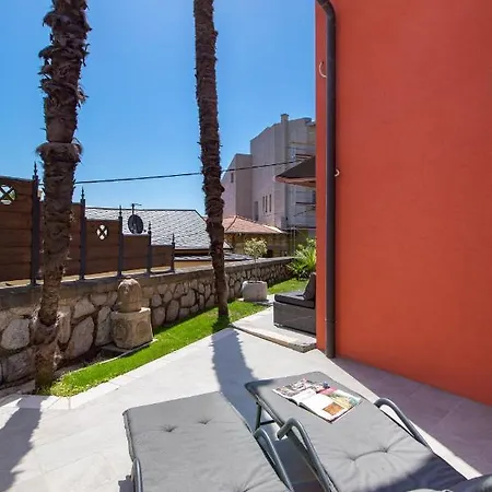 فيلة Lomida أوباتيا