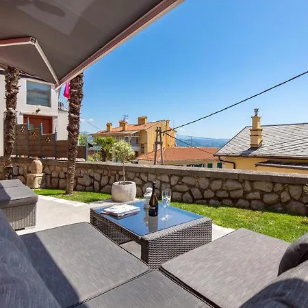 Lomida أوباتيا