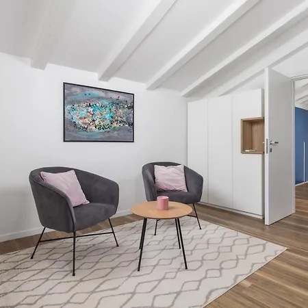 Lomida * أوباتيا