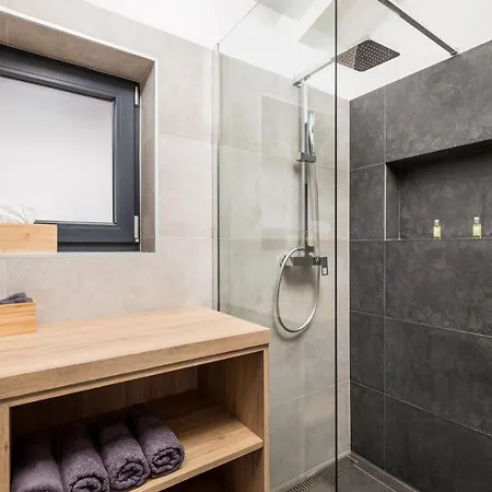 Lomida * أوباتيا